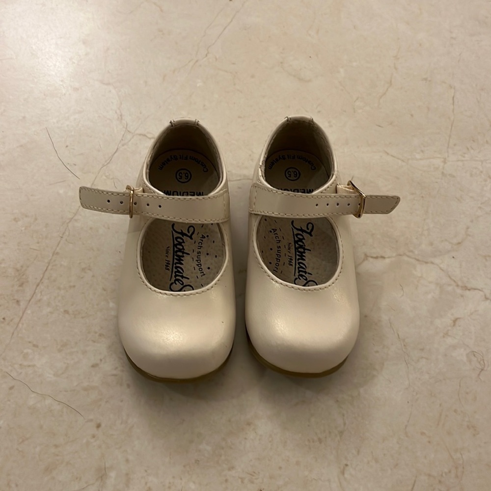 Footmates Ivory Mary Jane Shoes